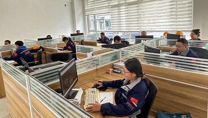 Extensive Expert Operation Management Team