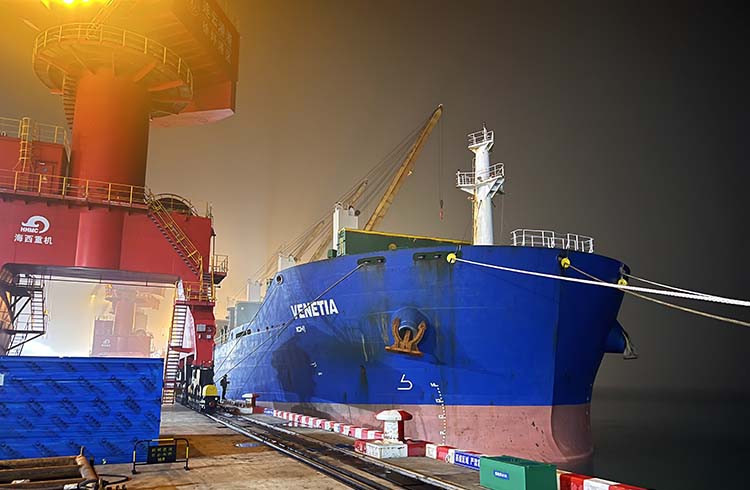 Silica sand processing equipment shipped to Algeria, Africa